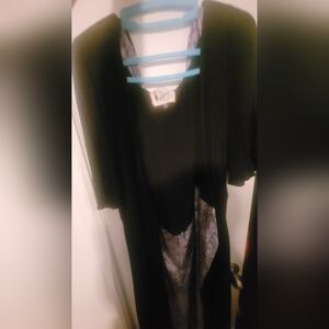 Oblong Box Shop - Hooded spiderweb robe